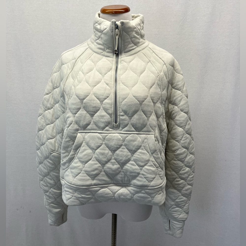 Lululemon Beige Cream Long Sleeve Scuba Oversized Quilted 1/2 Zip Top Sz. M/L - Picture 2 of 8